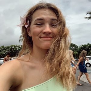 Meet your Posher, Gevevieve